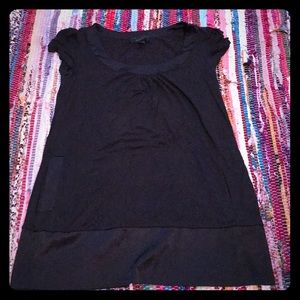 Black short sleeve tunic top